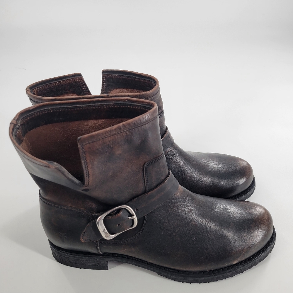 Frye Veronica Bootie Size 9 New